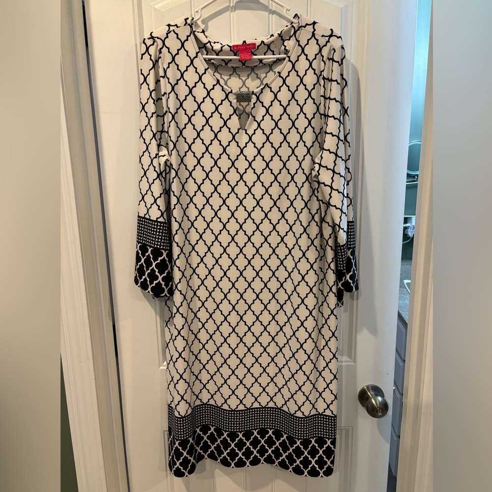Beautiful knee length dress for work